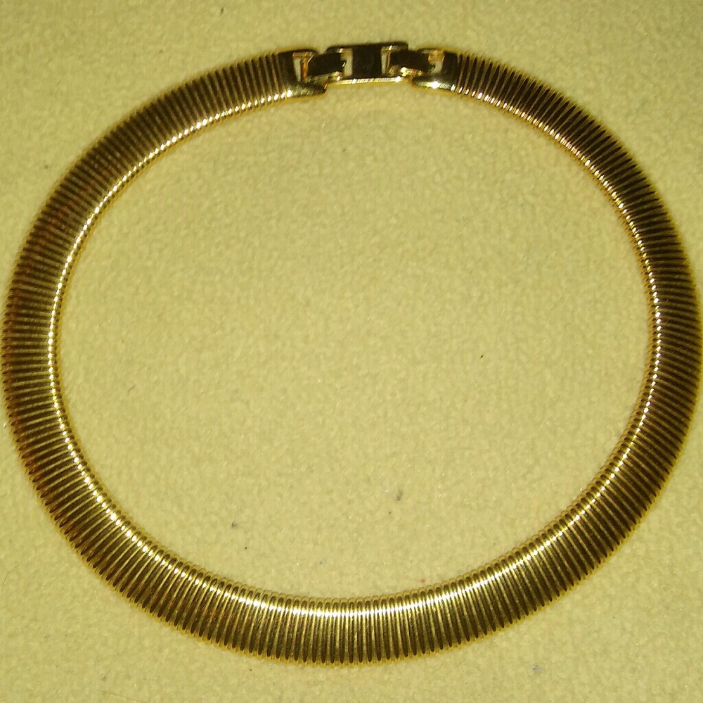 Monet Herringbone Necklace